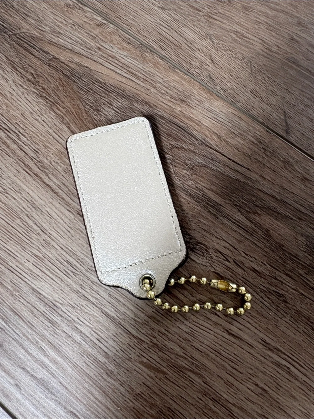 Coach Vintage Y2K Authentic Large Metallic Gold Leather Hangtag Key Tag